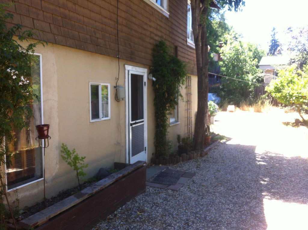 Pre-purchase Lower Unit Entrance